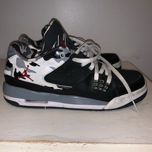 Nike-Air Jordan, boys size 6
